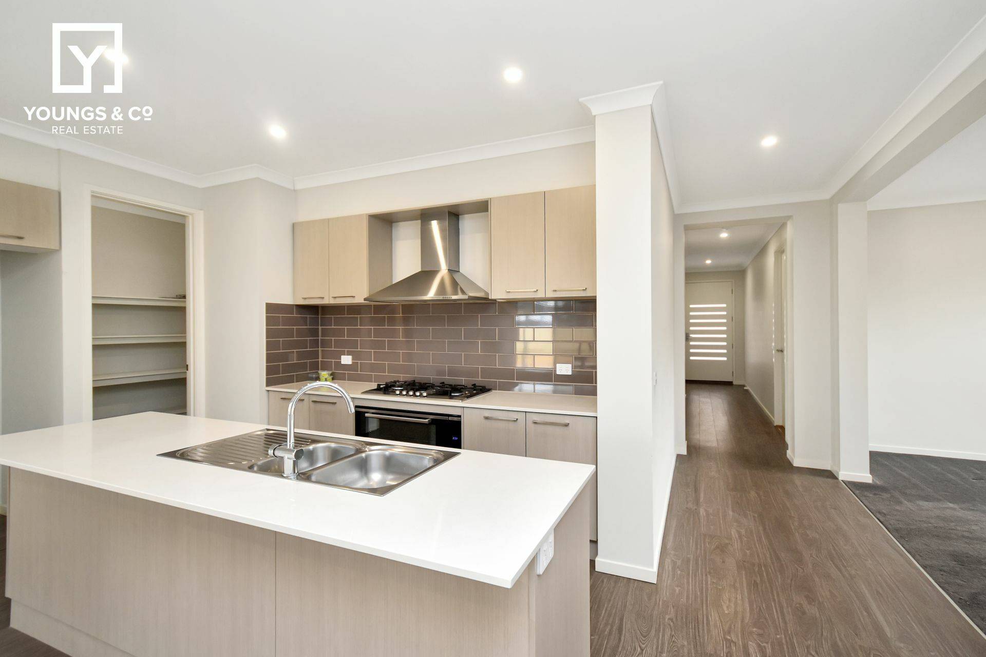 13 Buckingham St, Shepparton - Thumbnail 2
