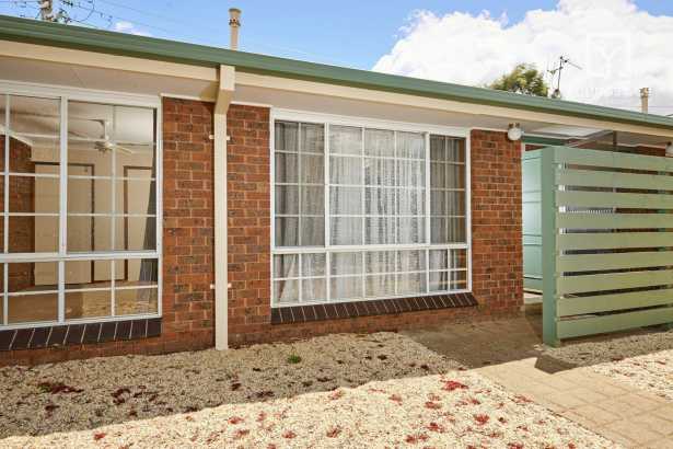 CENTRAL TWO BEDROOM UNIT