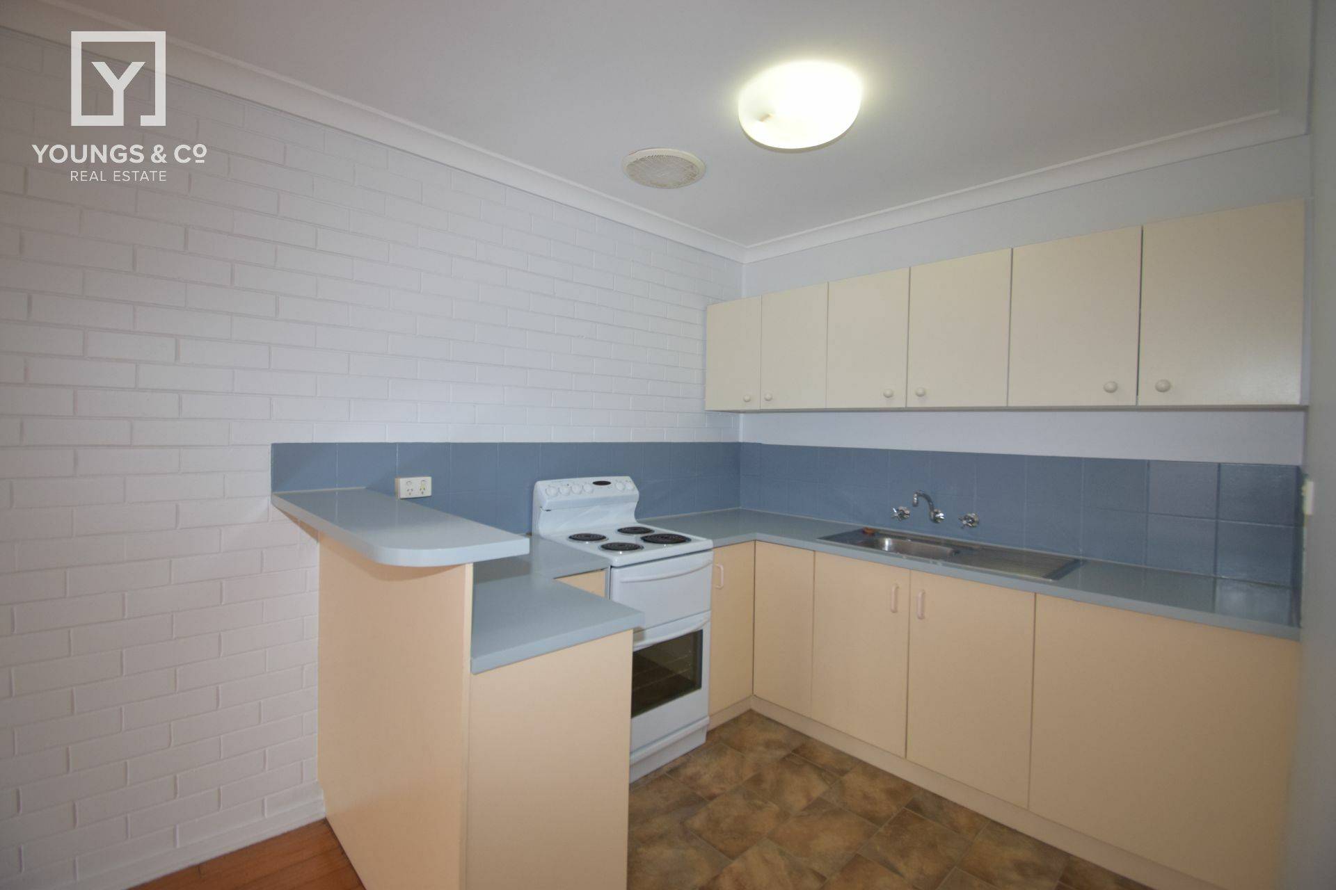 2, 47 Corio Street, Shepparton - Thumbnail 4