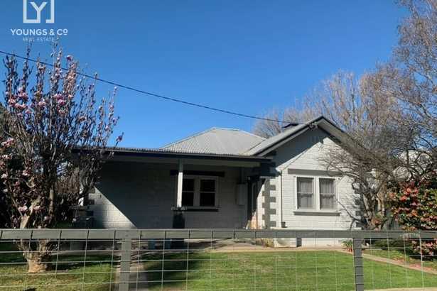 Great Investment Opportunity – Central Location!