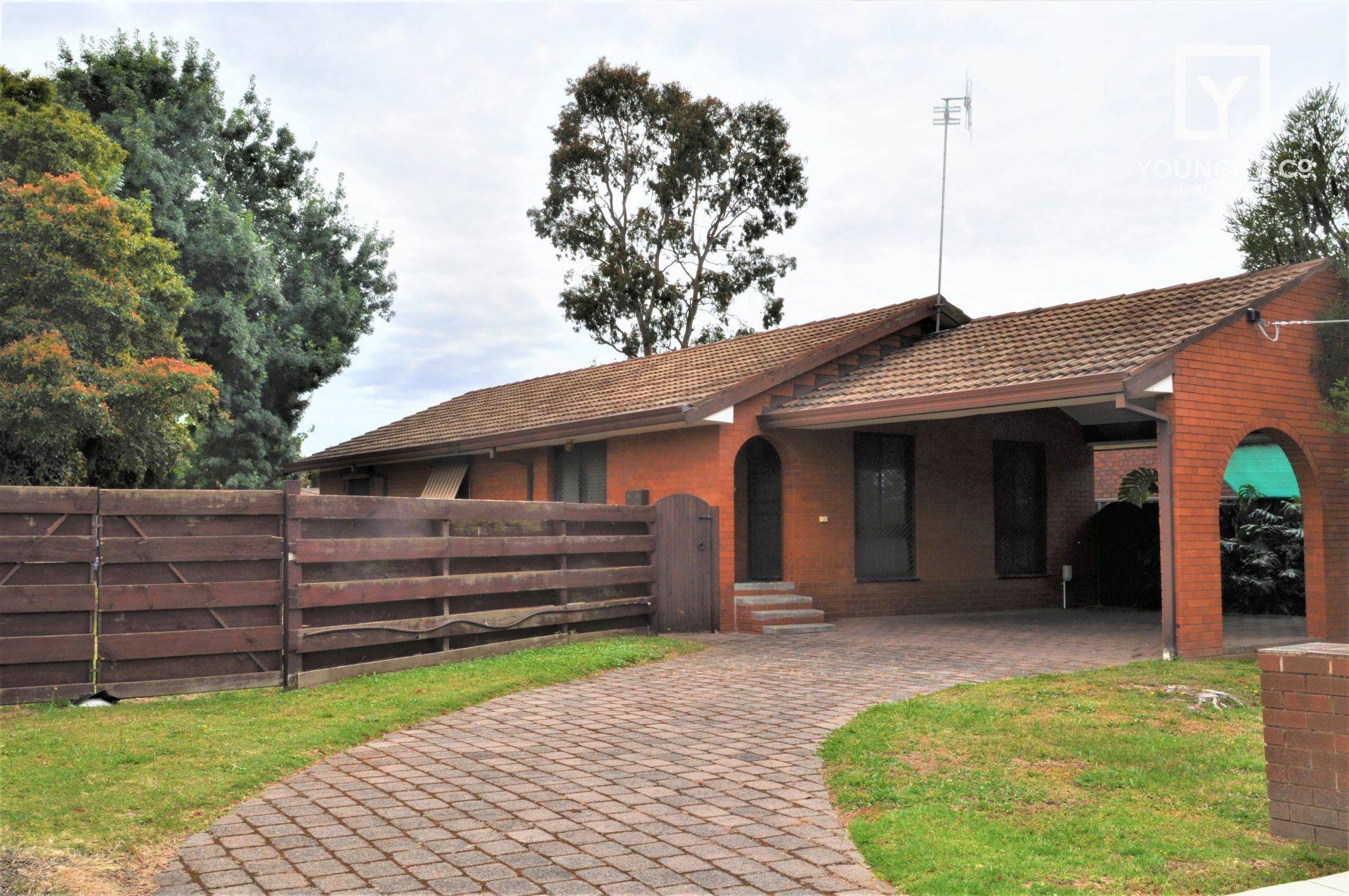 69 Batman Ave, Shepparton - Thumbnail 3
