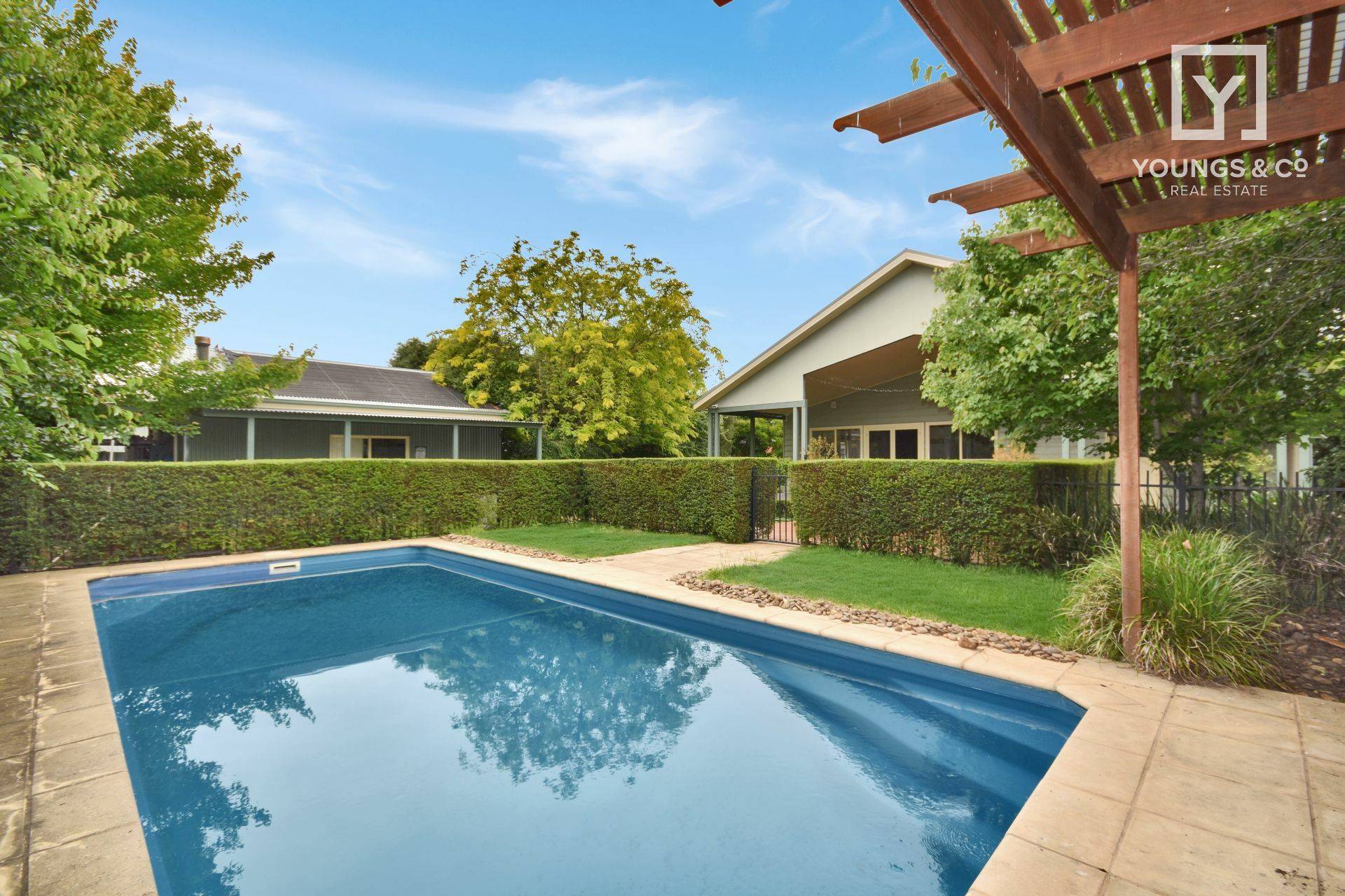 11 Kookaburra Dr, Kialla - Thumbnail 3