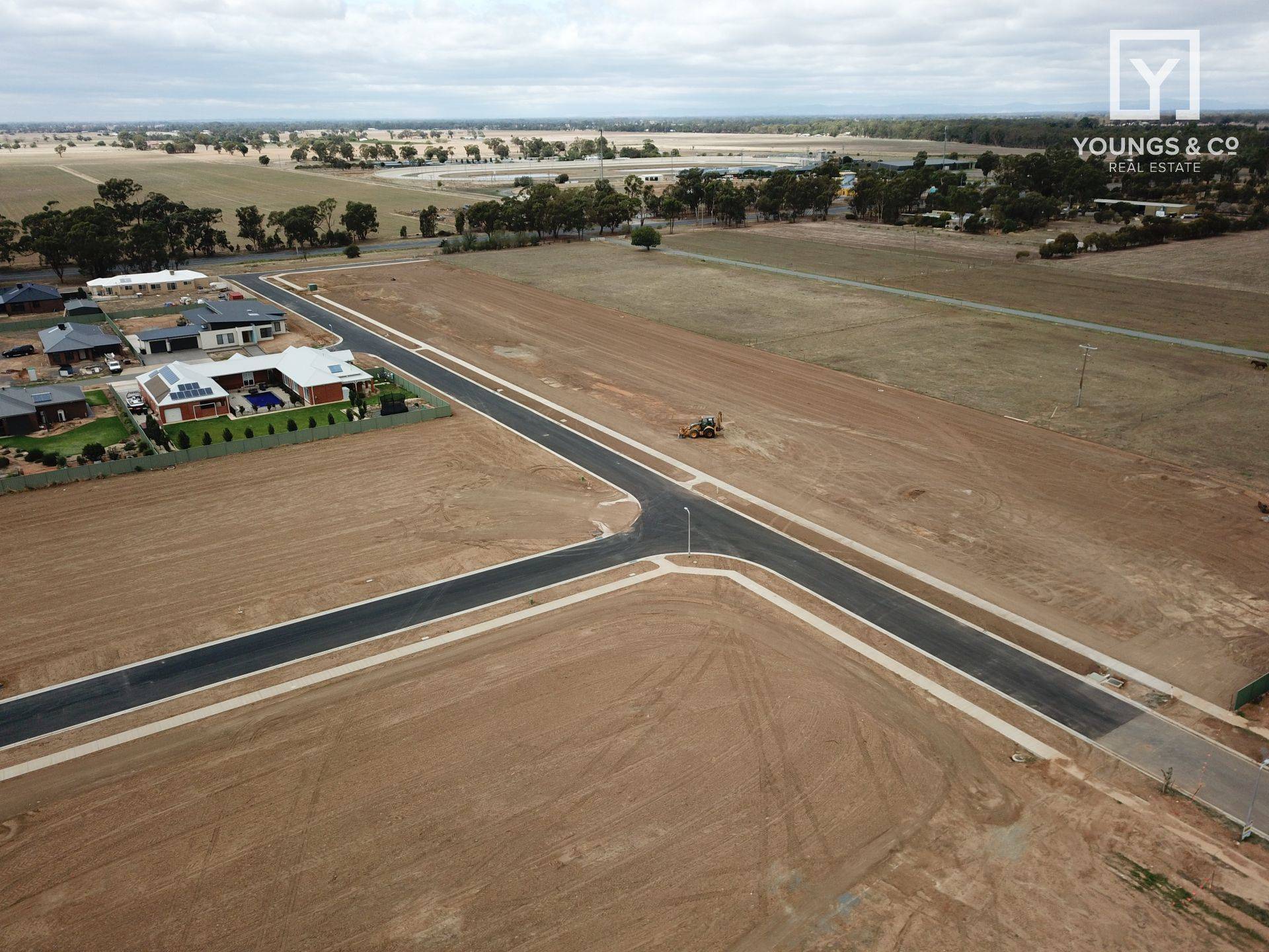 16 Dianella Ave, Kialla - Image 1