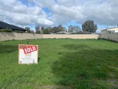 W West testimonial image