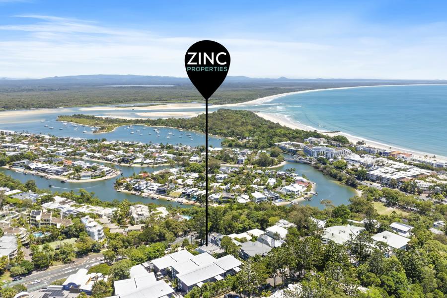 Luxurious 3-Bedroom Apartment with Panoramic Views in the Heart of Noosa