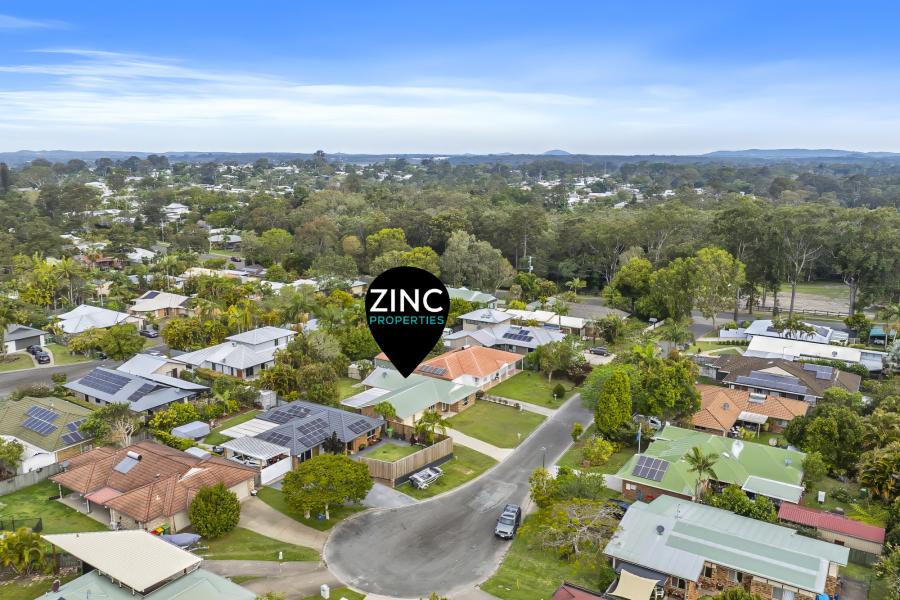 Single-Level Living in a Quiet Court