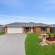 25 Monastery Drive, Goulburn