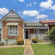 122 CLinton Street, Goulburn