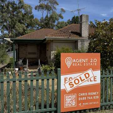 April Watson - Seller testimonial image