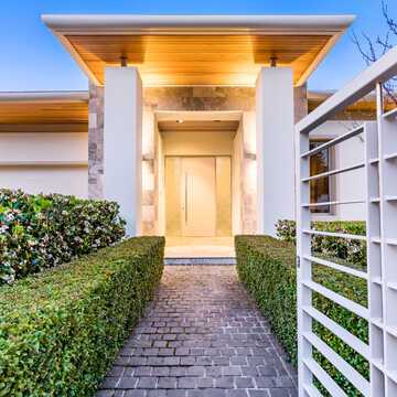 A Robinson, Taringa testimonial image