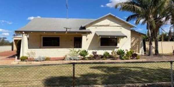 Ebony Caldow testimonial image