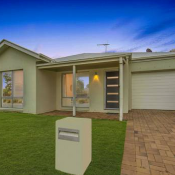 Simon & Sally testimonial image