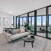 Five-Star Real Estate Service