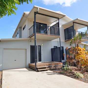 Dr Avril Howard testimonial image