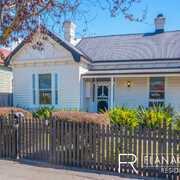 Rae has extensive market knowledge and fantastic communication skills.