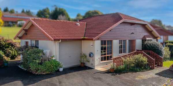 Sally Griffin testimonial image