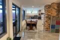 A self-contained granny flat in a quiet and nature blessed hills, with stunning city views