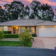 35 Glen Abbey St Rouse Hill