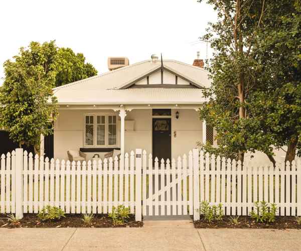 Responsive and easy to communicate