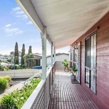 VIki Russell testimonial image