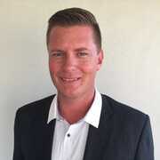 Walter   "Excellent Knowledge"