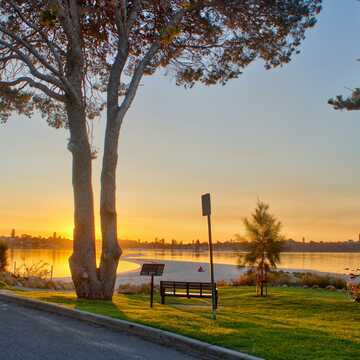 Leon, Ursula & Louise testimonial image